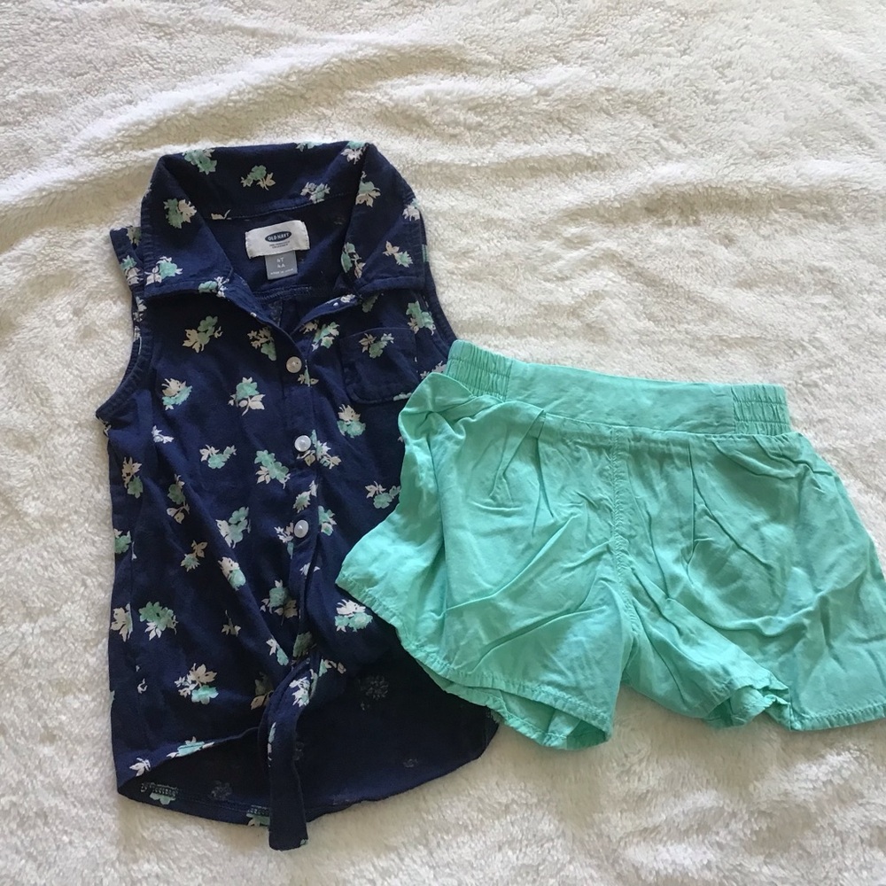 Old Navy Girls 4T Outfit  Mint Green Shorts  Sleeveless Button-Up Top